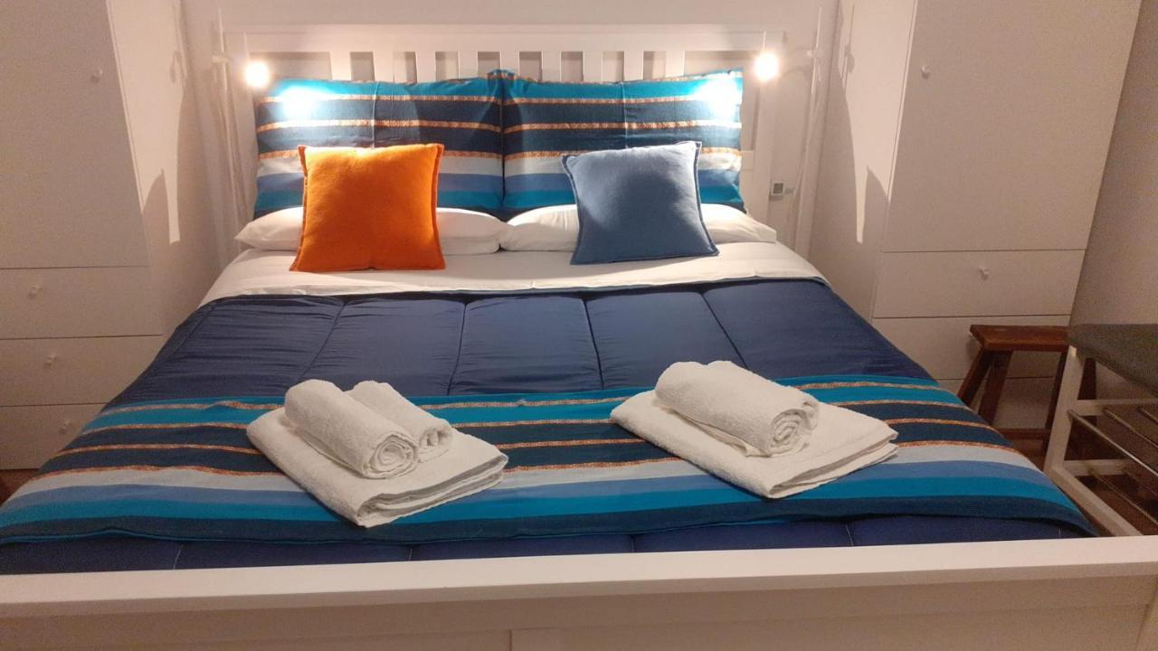 New Little House Hotel Napoli Exterior foto
